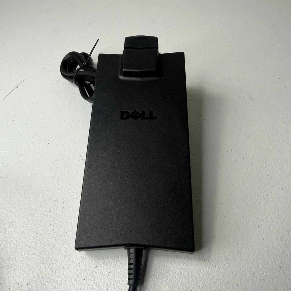 Genuine DELL 90W LA90PE1-01 AC Adapter 19.5V 4.62A Power Charger with Power Cord